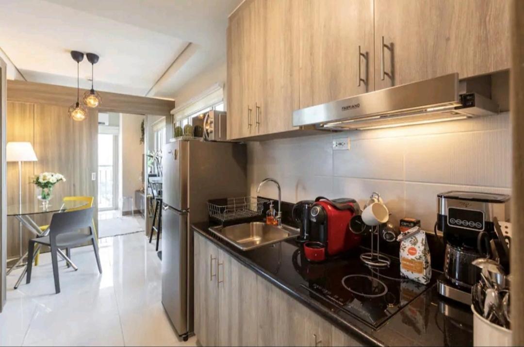 Cozy Penthouse 2Br Suite W Balcony - Amazing Manila Bay View And City Skyline Near Moa Pasay Exterior photo